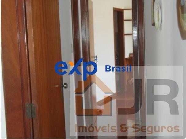 Apartamento à venda com 3 quartos, 135m² - Foto 6