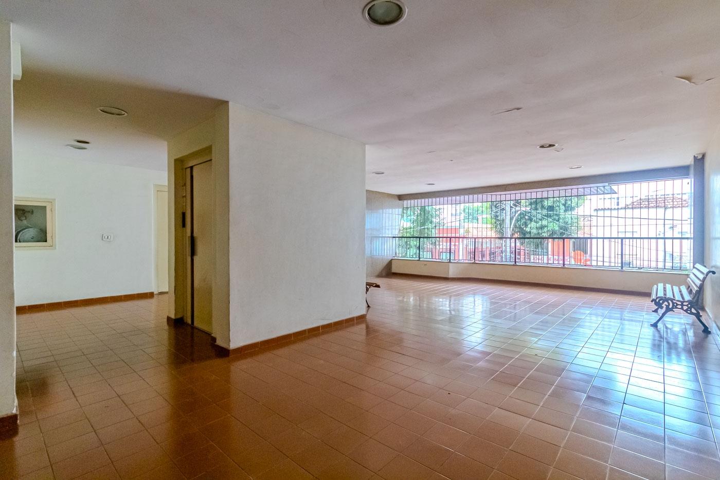 Apartamento à venda com 3 quartos, 137m² - Foto 32