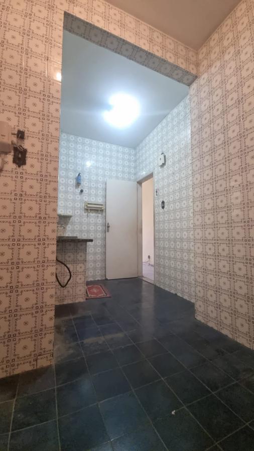 Apartamento à venda com 2 quartos, 60m² - Foto 15