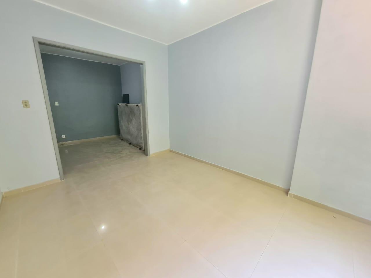 Apartamento à venda com 1 quarto, 39m² - Foto 11