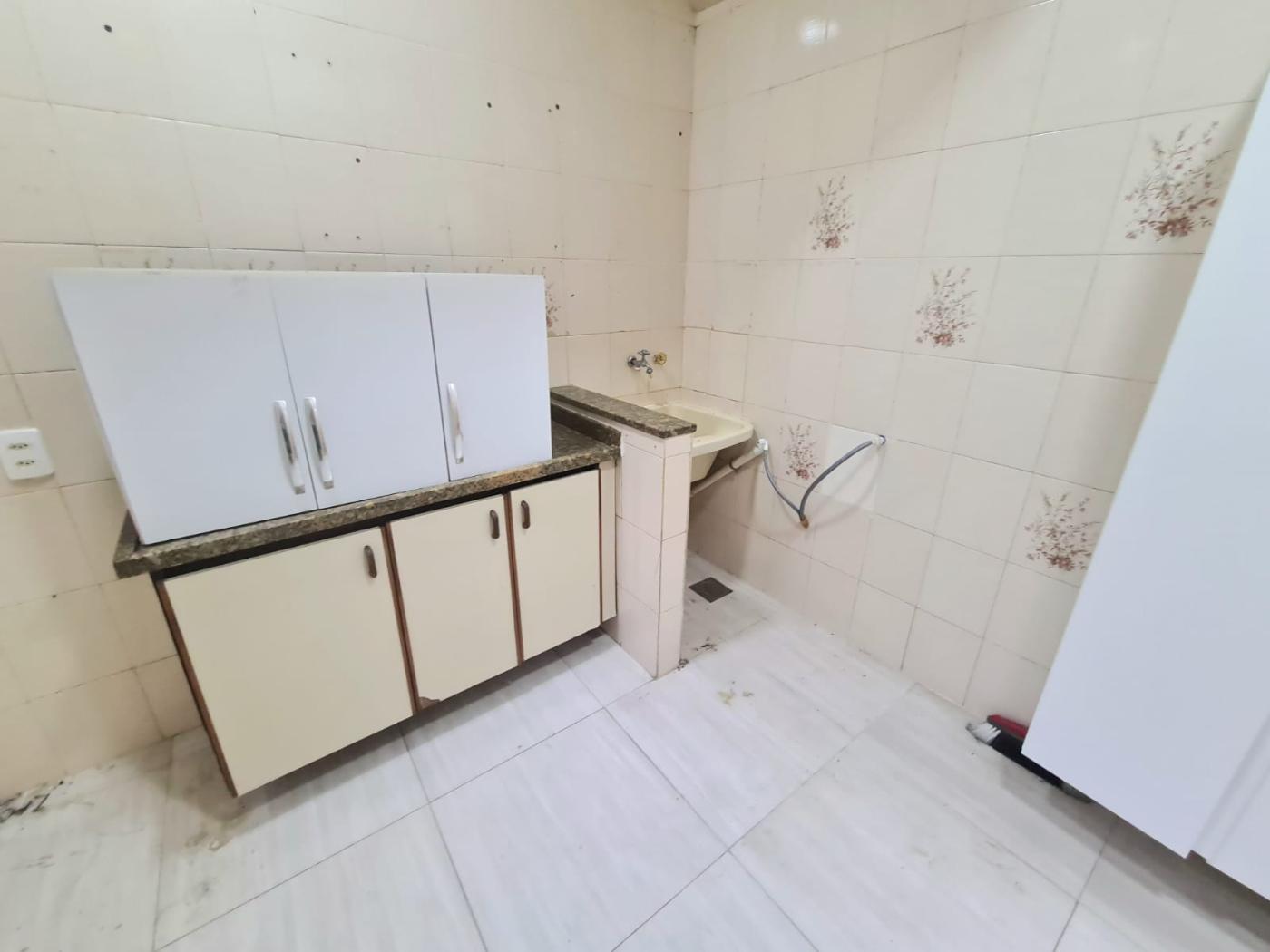 Apartamento à venda com 2 quartos, 70m² - Foto 12