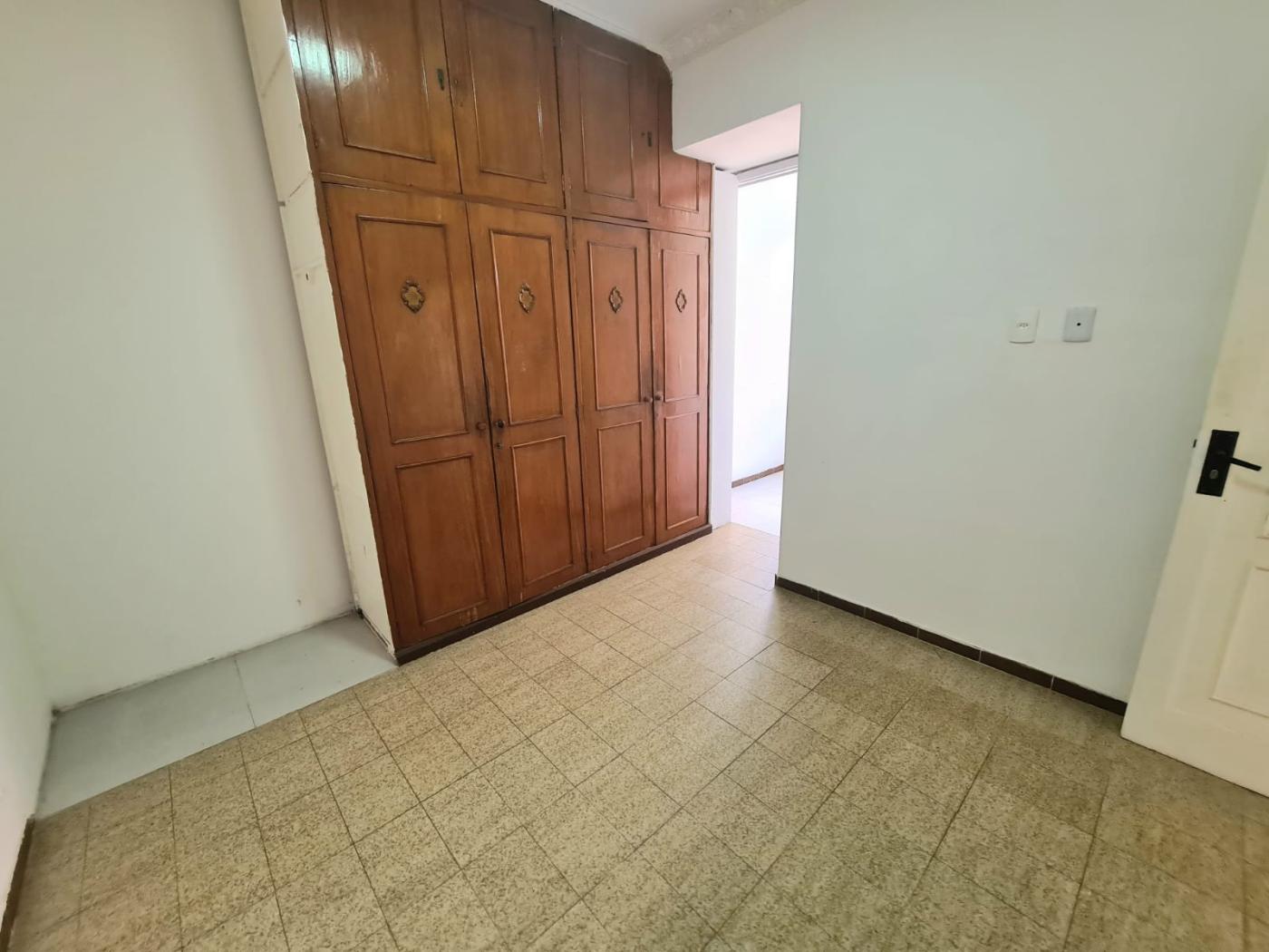 Apartamento à venda com 2 quartos, 70m² - Foto 7