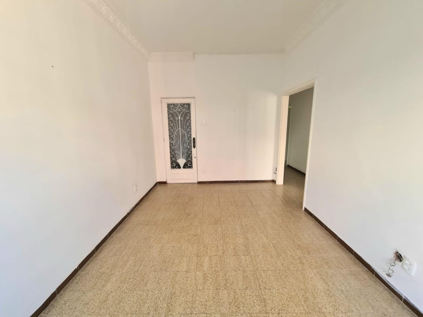 Apartamento à venda com 2 quartos, 70m² - Foto 26