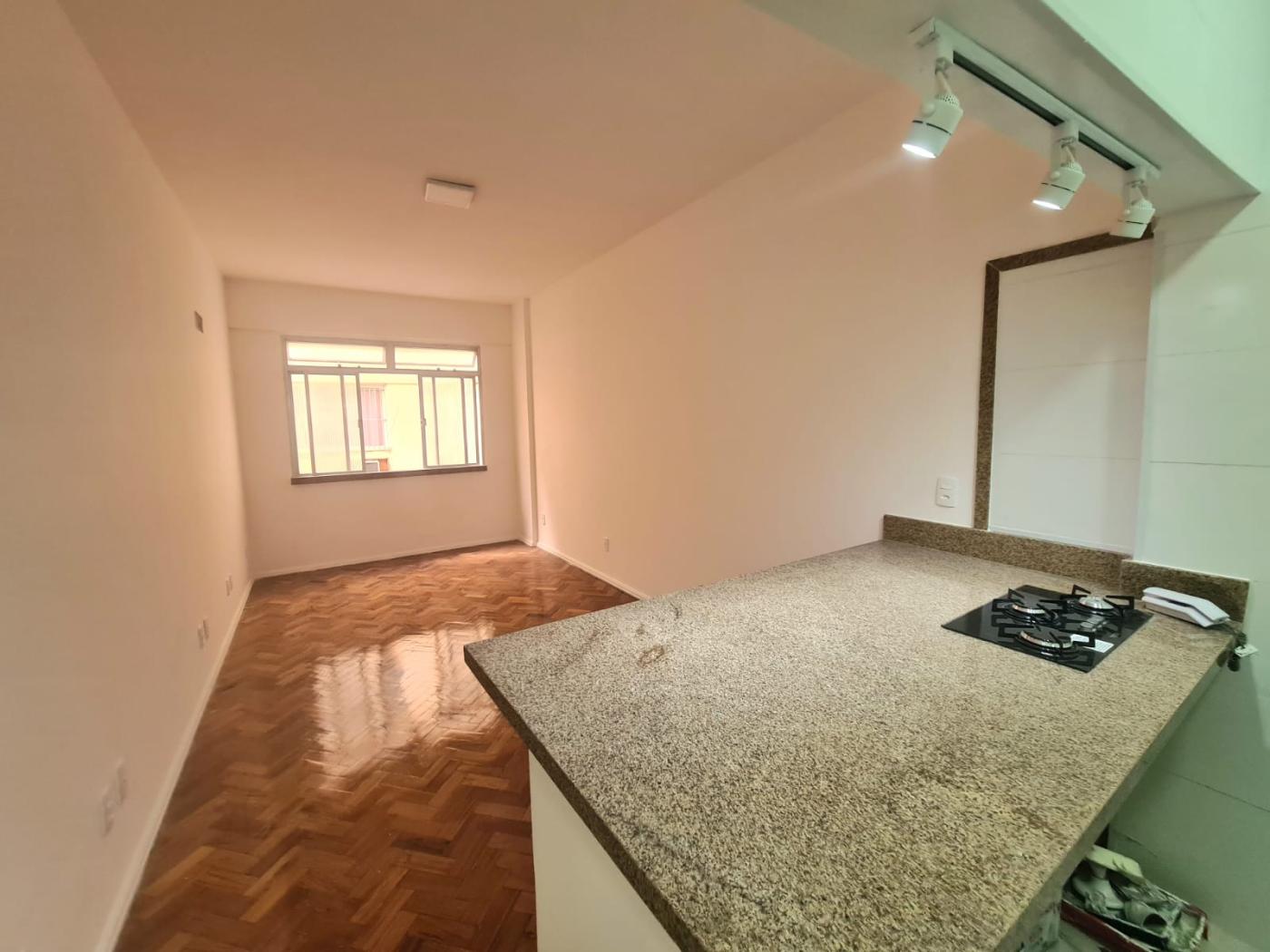 Apartamento à venda com 1 quarto, 31m² - Foto 8