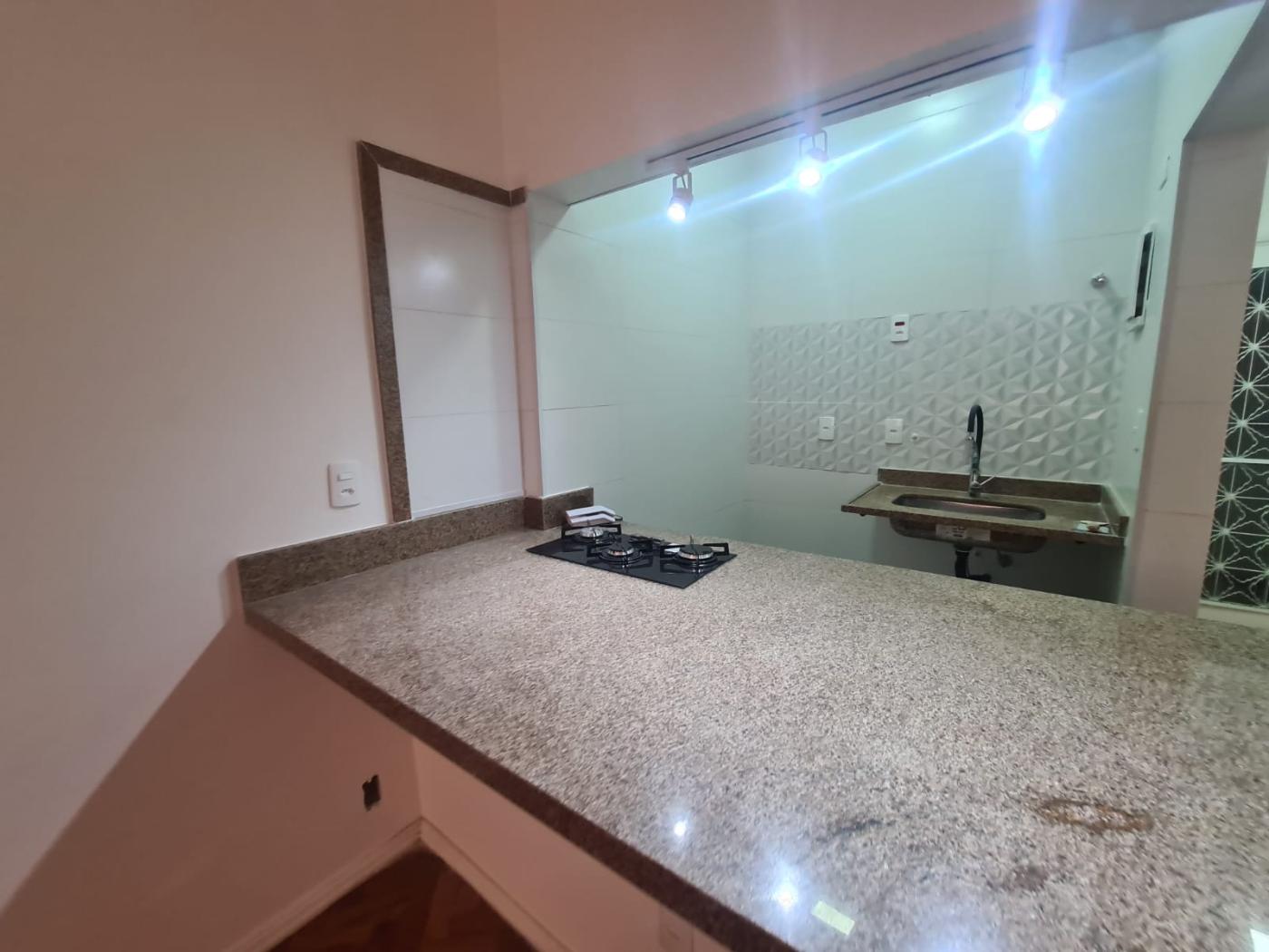 Apartamento à venda com 1 quarto, 31m² - Foto 18