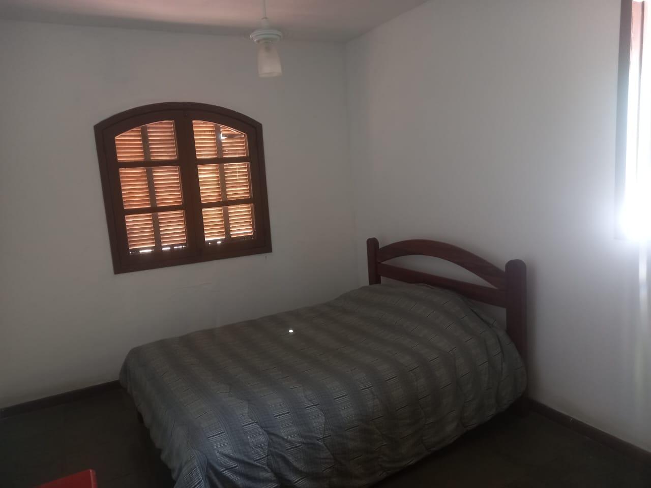 Casa à venda com 3 quartos, 180m² - Foto 17