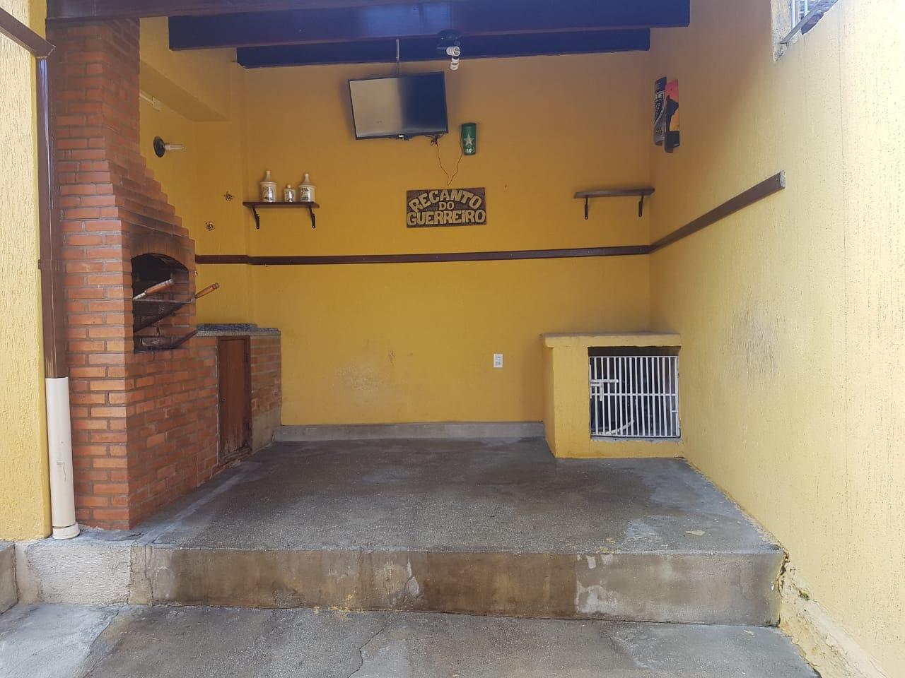 Casa à venda com 3 quartos - Foto 2