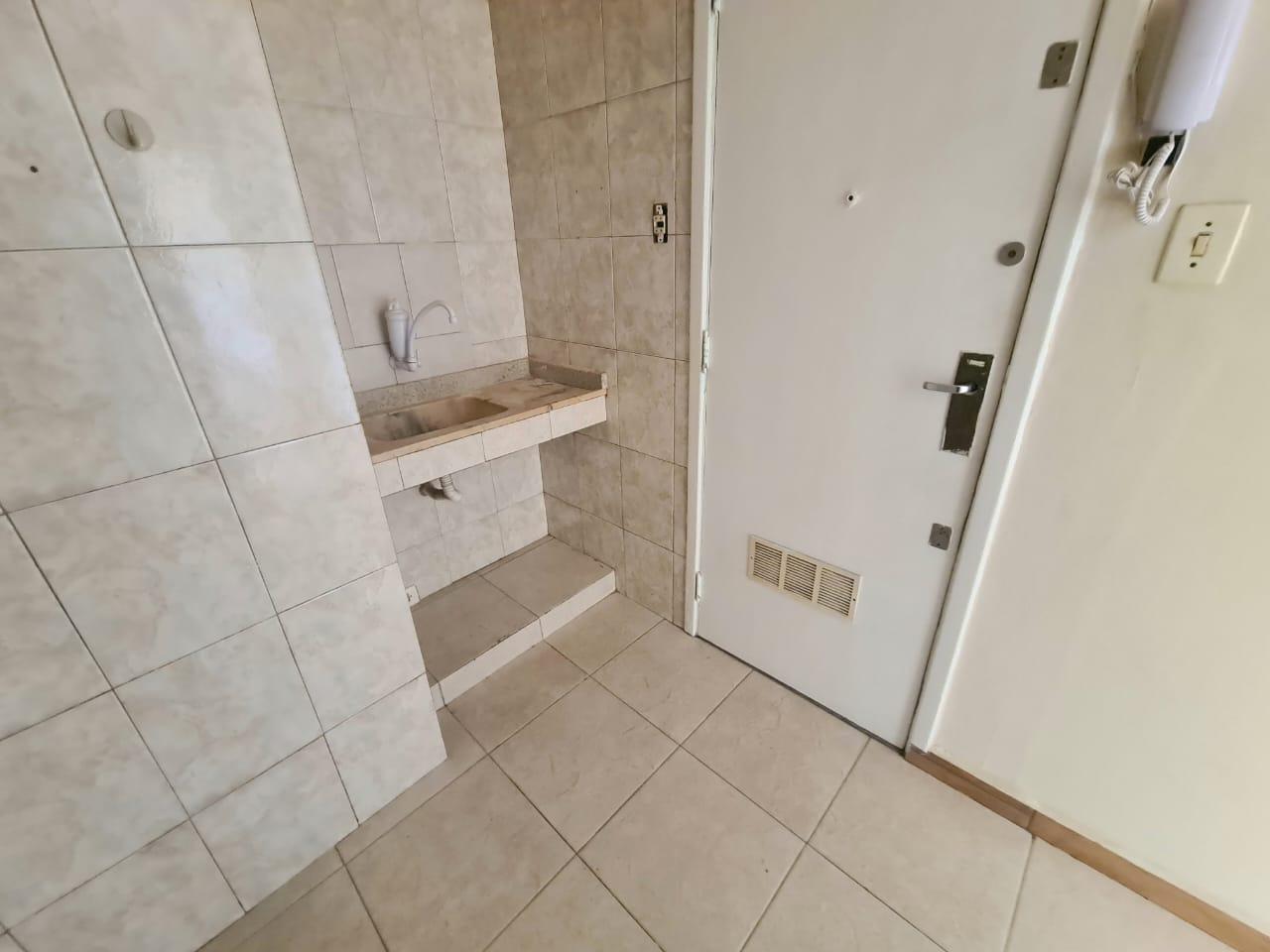 Apartamento à venda com 1 quarto, 37m² - Foto 6