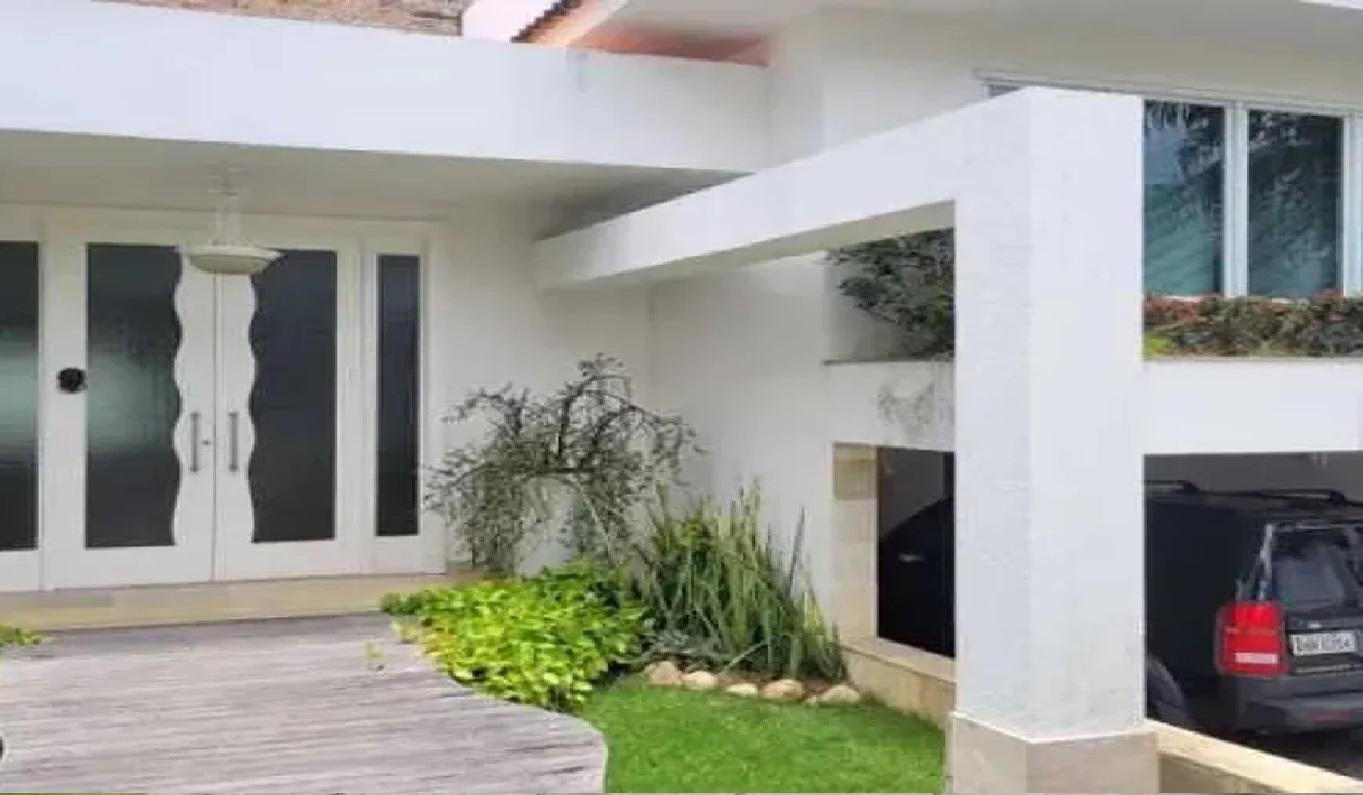 Casa à venda com 4 quartos, 600m² - Foto 16